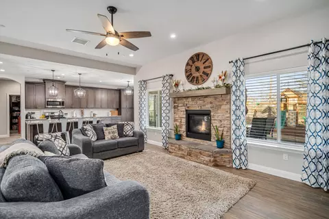 20908 Ridgeway Dr, Tehachapi, CA 93561 photo 9