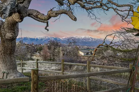 20908 Ridgeway Dr, Tehachapi, CA 93561 photo 36