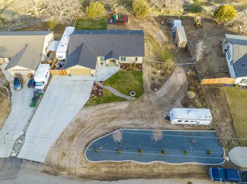 20908 Ridgeway Dr, Tehachapi, CA 93561 photo 40