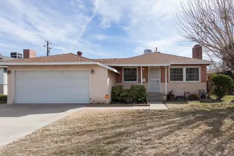 424 W Avenue J9, Lancaster, CA 93534