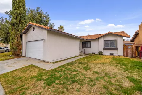 2261 Mark Ave, Palmdale, CA 93550 photo 1