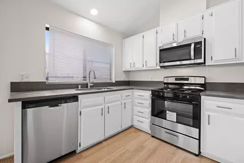 2261 Mark Ave, Palmdale, CA 93550 photo 12