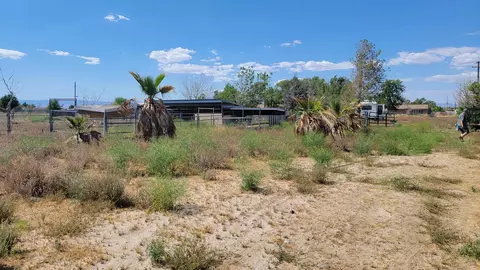 Ave E 8 W, Lancaster, CA 93536 photo 5