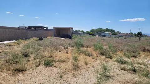 Ave E 8 W, Lancaster, CA 93536 photo 4