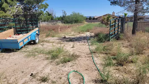 Ave E 8 W, Lancaster, CA 93536 photo 6