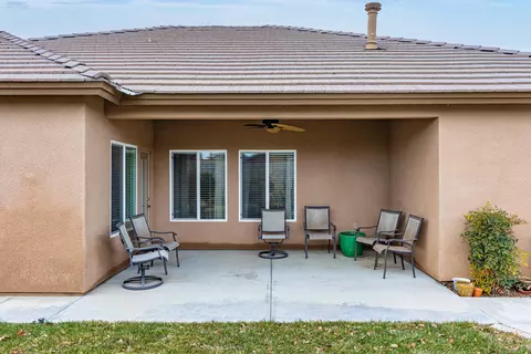 1306 Fair Oak Dr, Tehachapi, CA 93561 photo 19