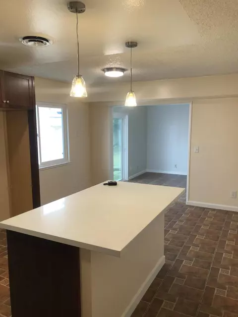 3136 Avenue Q14 Ave E, Palmdale, CA 93550 photo 3