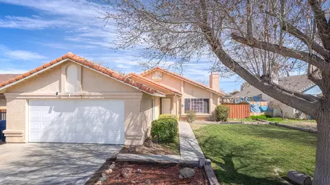43844 San Francisco Ave, Lancaster, CA 93535