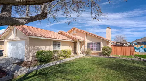 43844 San Francisco Ave, Lancaster, CA 93535 photo 4