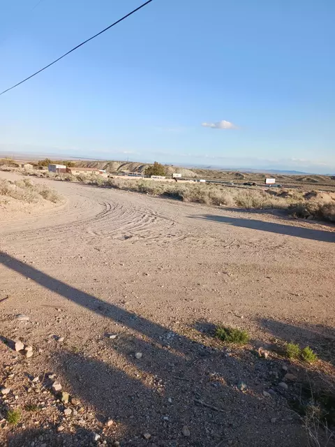 Piute Pass Road, Mojave, CA 93501 photo 6