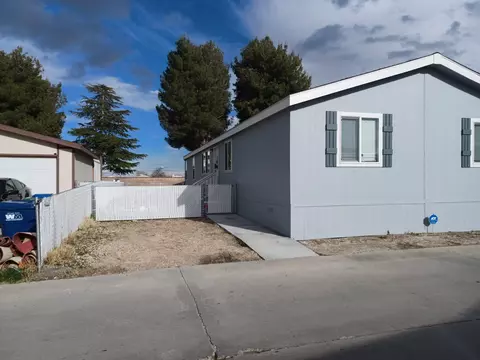 45465 25th St E #SPC 270, Lancaster, CA 93535 photo 2