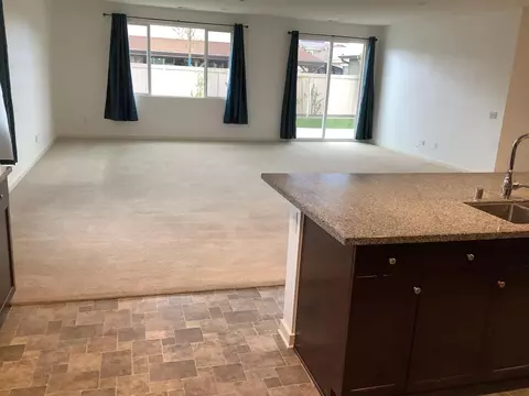 4303 W Ivyton St, Lancaster, CA 93536 photo 10