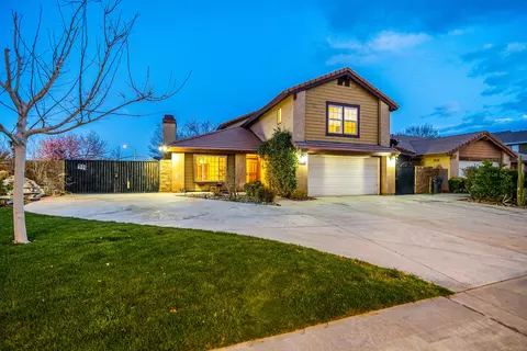 38656 E 28th St, Palmdale, CA 93550 photo 1