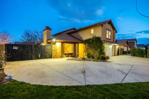 38656 E 28th St, Palmdale, CA 93550 photo 3
