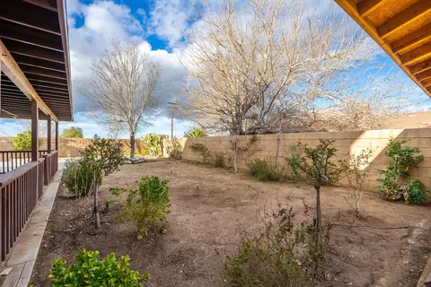 38656 E 28th St, Palmdale, CA 93550 photo 32
