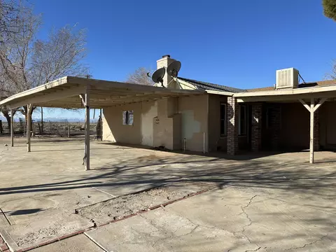 48004 E 105th St, Lancaster, CA 93535 photo 4
