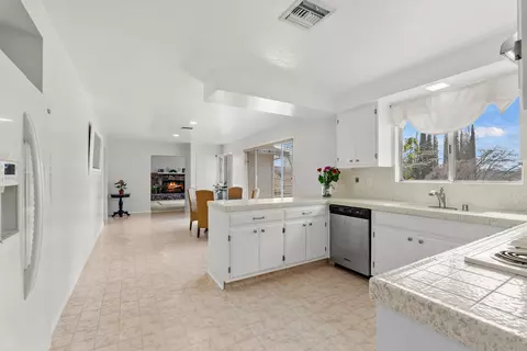 33036 165th St E, Llano, CA 93544 photo 14