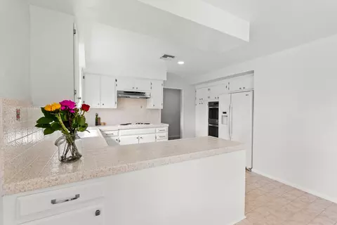 33036 165th St E, Llano, CA 93544 photo 11