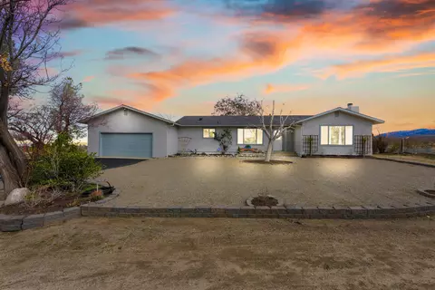 33036 165th St E, Llano, CA 93544 photo 1