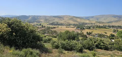 Sierra Highway, Agua Dulce, CA 91390
