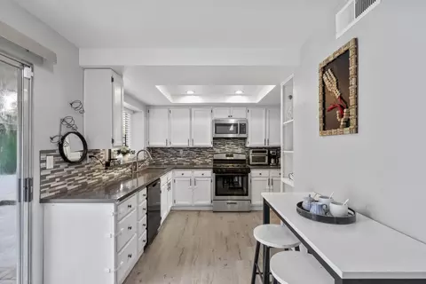 39369 Beacon Ln, Palmdale, CA 93551 photo 16