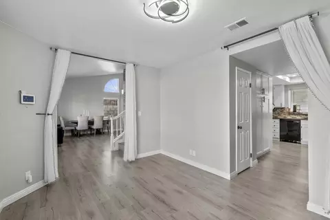 39369 Beacon Ln, Palmdale, CA 93551 photo 14