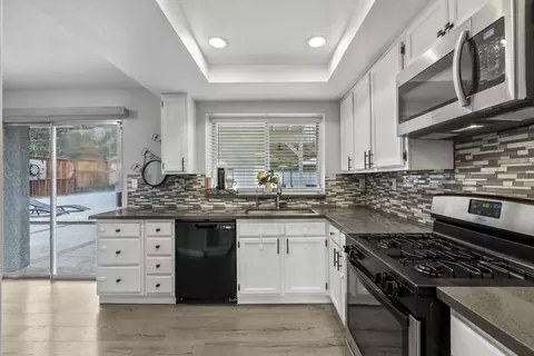 39369 Beacon Ln, Palmdale, CA 93551 photo 19