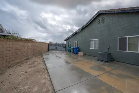 6202 Treehaven Ct, Lancaster, CA 93536 photo 27