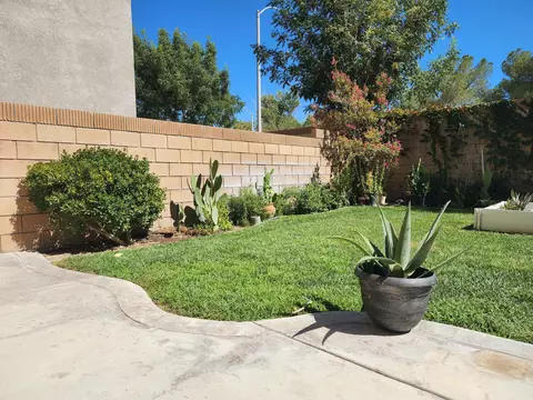 2060 Krystal Ave, Lancaster, CA 93536 photo 15