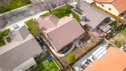 43920 Estrella Ln, Lancaster, CA 93535 photo 37