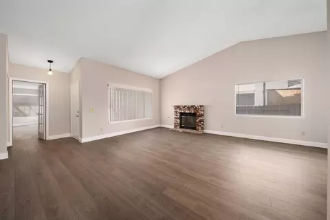 43920 Estrella Ln, Lancaster, CA 93535 photo 4