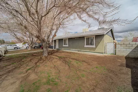 40624 159th St E, Lancaster, CA 93535 photo 2