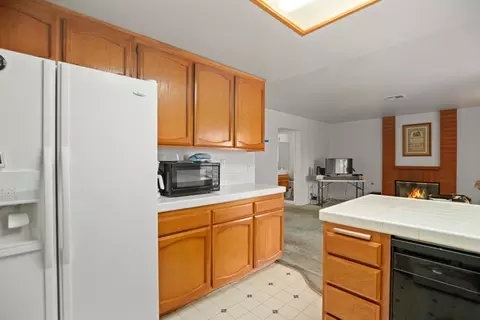 44535 Aspen St, Lancaster, CA 93535 photo 16