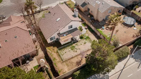 44535 Aspen St, Lancaster, CA 93535 photo 32