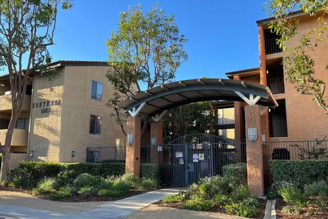 15425 Sherman Way #313, Van Nuys, CA 91406
