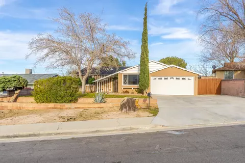 37434 4th St E, Palmdale, CA 93550 photo 30