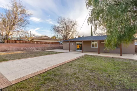 37434 4th St E, Palmdale, CA 93550 photo 24