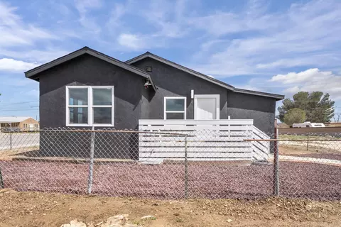 15670 L St, Mojave, CA 93501 photo 5