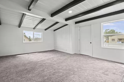 15670 L St, Mojave, CA 93501 photo 9