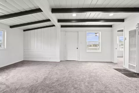 15670 L St, Mojave, CA 93501 photo 7