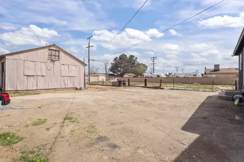 15670 L St, Mojave, CA 93501 photo 25