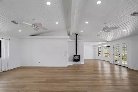 28061 Cumberland Rd, Tehachapi, CA 93561 photo 10