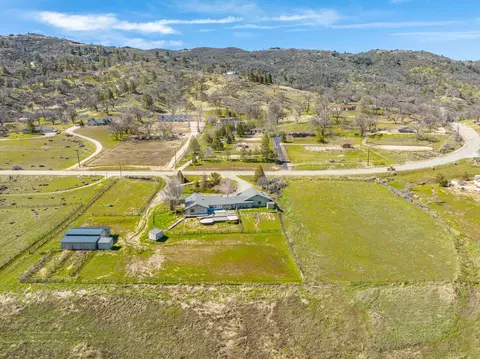 28061 Cumberland Rd, Tehachapi, CA 93561 photo 45