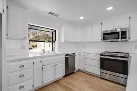 28061 Cumberland Rd, Tehachapi, CA 93561 photo 20