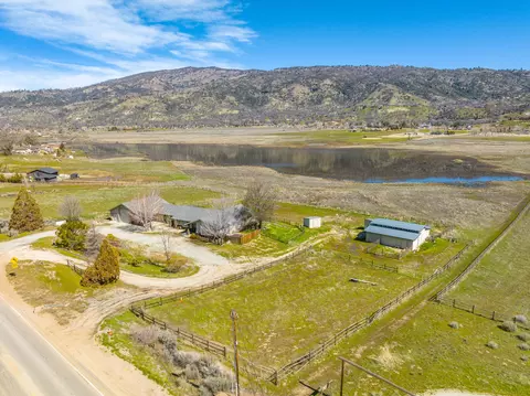 28061 Cumberland Rd, Tehachapi, CA 93561 photo 46