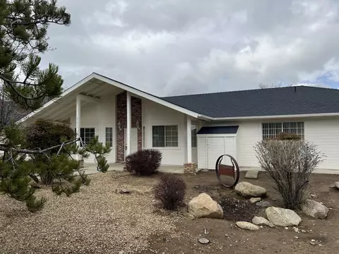 21413 Adam Dr, Tehachapi, CA 93561 photo 3
