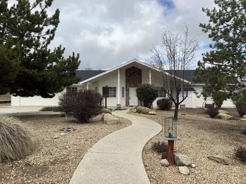 21413 Adam Dr, Tehachapi, CA 93561 photo 1