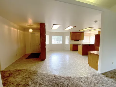 21413 Adam Dr, Tehachapi, CA 93561 photo 8