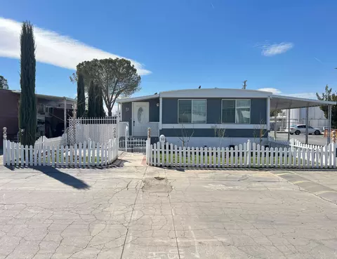 3753 E Ave I Spc #53, Lancaster, CA 93535