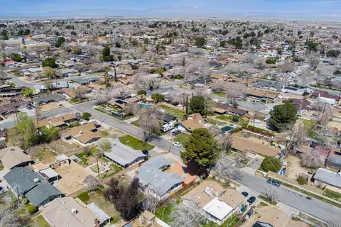 1300 Avenue J3 E, Lancaster, CA 93535 photo 35